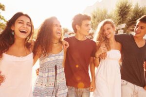 Summer is a time for relaxing and goofing off with friends. But it’s also a great time for braces. Learn here why teens should get braces this summer.